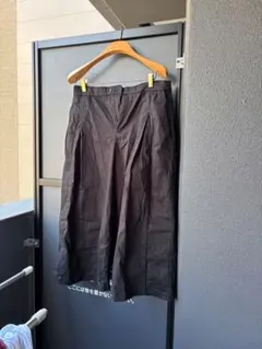 UNIQLO : Cブラック キュロット パンツ