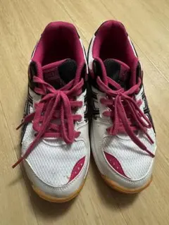 asics バレーボールシューズ ホワイト ピンク