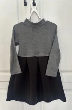 韓国子供服　黒　グレー　切り替えワンピース　リボン　120 上品