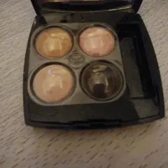 公*o様 CHANEL アイシャドウパレット 4色28SONGES