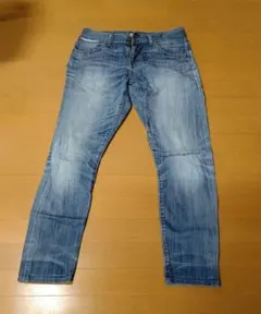 ジーンズ　リーバイス