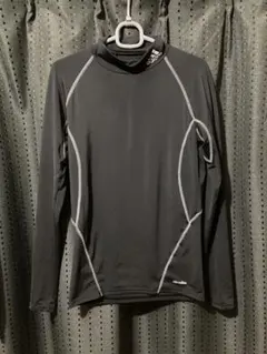 アディダスオリジナルス 長袖カットソー