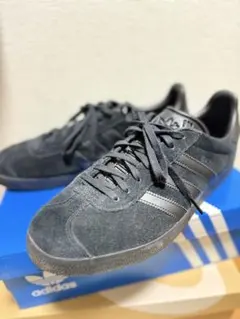 gazelle スニーカー