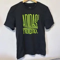 adidas Tシャツ M