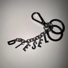 DIESEL キーホルダー ロゴチャーム シルバー