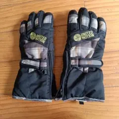 Item thumbnail for item 328a9600-2163-408c-841e-2221d38381d3