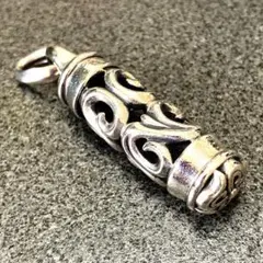 【最終値下げ】shin's sculpture ロングシリンダーペンダント