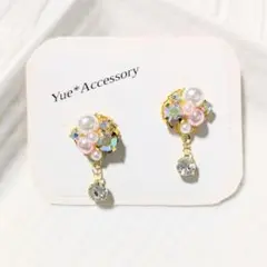 D-100　ハンドメイド☆ビジューピアス／イヤリング