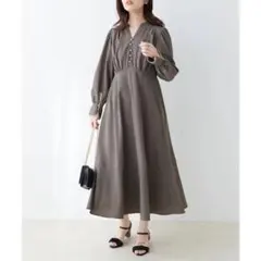 natural couture 配色くるみ釦ワンピース