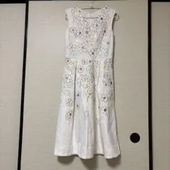 チェスティ 花柄刺繍ワンピース