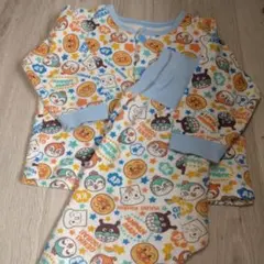 アンパンマン　ベビーパジャマ　80〜90cm