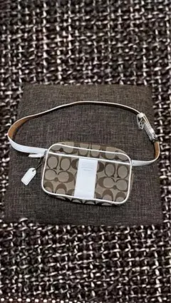 コーチ ボディバッグ ブラウン キャンバス XS/S