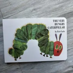 人気英語絵本The Very Hungry Caterpillar