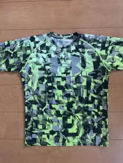 Under Armour キッズ Tシャツ YLGのサムネイル