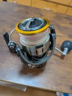 フィゴ酋長 2500型ルアーリール4000シリーズ 海水対応ダブルスプール遠