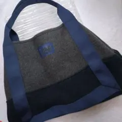 Item thumbnail for item 1b87925c-36e4-428f-8475-8726fb3372fd