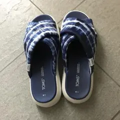 値下げ☆TOMS タイダイ柄サンダル W 7のサムネイル