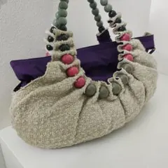 Item thumbnail for item 021b14fd-678b-4edb-b3ff-e3ef38d59915