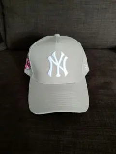 ニューヨーク・ヤンキース ベージュキャップ 海外限定品