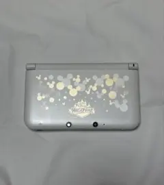 Nintendo 3DS ll 本体　ディズニーデザイン