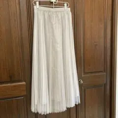 未使用品　チュールプリーツスカート　S