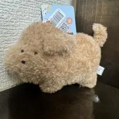 つぶらな瞳の犬　トイプードル　キーホルダー　ぬいぐるみのサムネイル