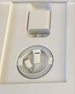 apple 純正20w電源アダプターとLightningケーブルセット