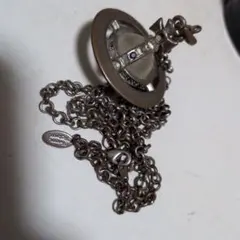Vivienne Westwood スモールオーブ ネックレスのサムネイル
