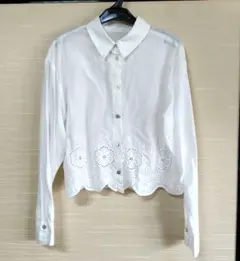 2025年　初夏購入　ZARA　クロップド丈　エンブロイダリー　 長袖シャツ