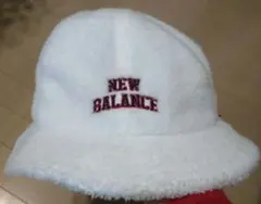 NEW BALANCE レディースバケットハット ホワイト
