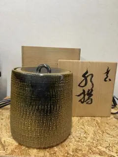 Item thumbnail for item e1ae75dc-4667-4039-a967-f652133b2807