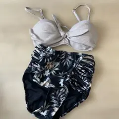 LAETITIA フローラルプリント セパレート水着