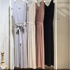 ロイヤルパーティ　ロンパース　ネイビー