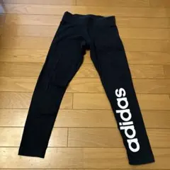 adidas 黒レギンス