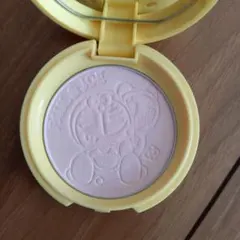 PAUL&JOE ラトゥー エクラ プレストパウダー 001