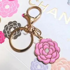 CLATHAS クレイサス カメリア フラワーブローチ ピンク - メルカリ