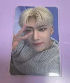 ゼベワン　リッキー　オリヤン　オリーブヤング　トレカ