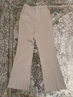 GU ジーユー イージー ストレッチ フレアパンツ スラックス S ベージュ