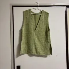 ライトグリーン Vネック ニットベスト LEPSIM
