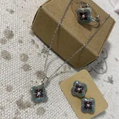 限定セール！現品限り！タイルピアス ネックレス リング 3点セット 