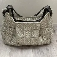 ALMA TONUTTI (アルマトヌッティ)編み込み模様ハンドバッグ