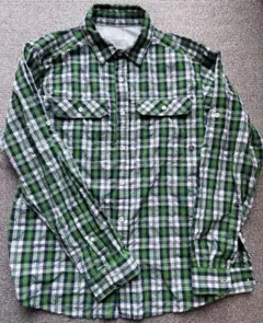 マウンテンハードウェア　シャツ　mountain hard wear 春夏秋用のサムネイル