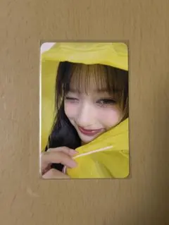 IVE Switch MAKESTAR イソ レインコート