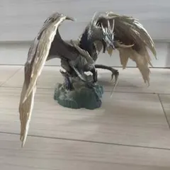 モンスターハンターアイスボーン イヴェルカーナフィギア 一番くじ