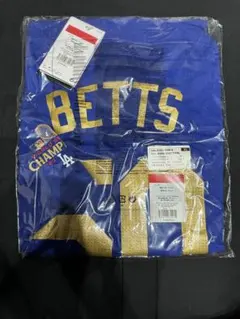 NIKE ドジャース ムーキー・ベッツ Tシャツ Lサイズのサムネイル