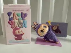ラブブ　THE MONSTERS Lazy yoga フィギュア