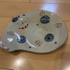 和食器　猫型 陶器 プレート 大皿