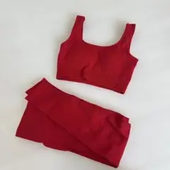 リブ　赤ブラトップ＆レギンスセット　ヨガ