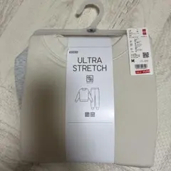 ユニクロ ウルトラストレッチ トップスのみ