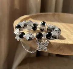 蝶チャーム付きブラックブレスレット